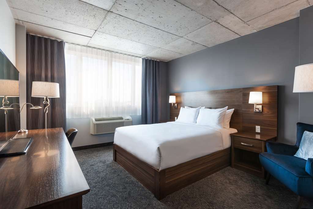 Imperia Hotel Et Suites Terrebonne Szoba fotó