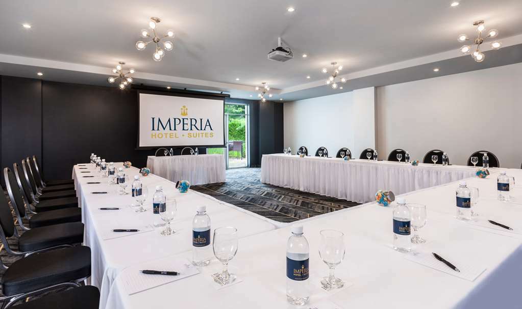 Imperia Hotel Et Suites Terrebonne Létesítmények fotó