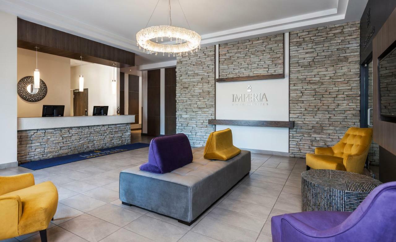 Imperia Hotel Et Suites Terrebonne Kültér fotó